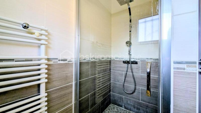 Pavillon - 100 m² - 4 pièces