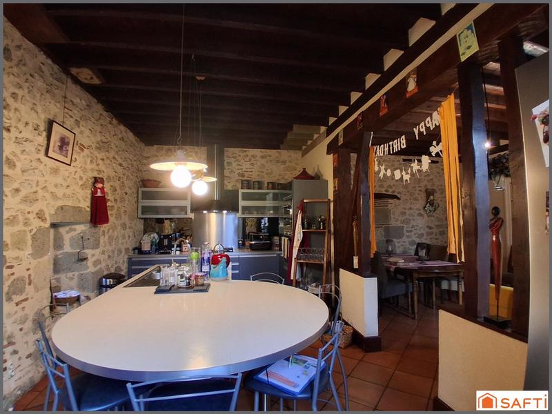 Maison - 343 m² - 9 pièces