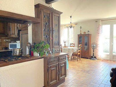 Maison - 76 m² - 4 pièces
