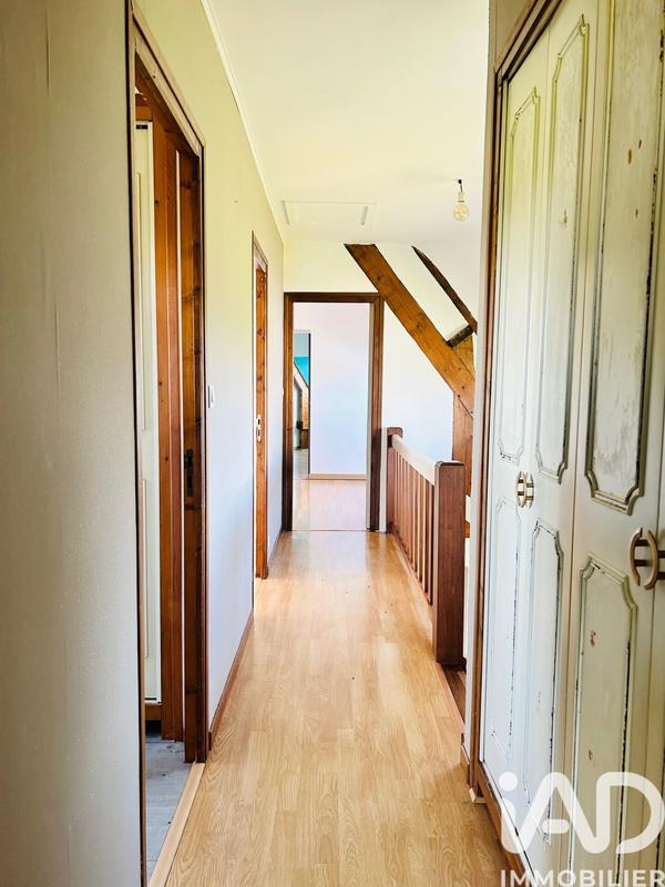 Maison - 180 m² - 6 pièces