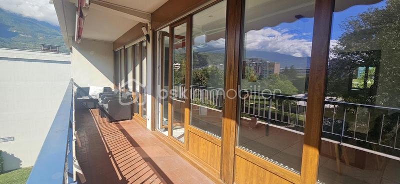 Appartement - 128 m² - 4 pièces