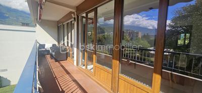 Appartement - 128 m² - 4 pièces