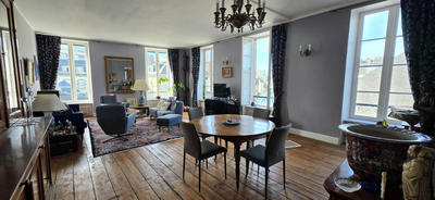 Appartement - 99 m² - 3 pièces