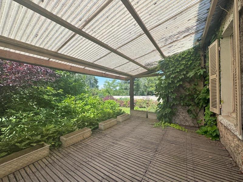 Maison - 198 m² - 8 pièces