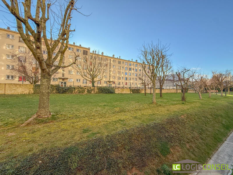 Appartement - 56 m² - 4 pièces