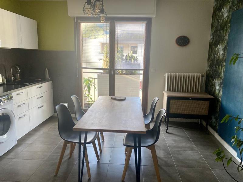 Appartement - 103 m² - 5 pièces