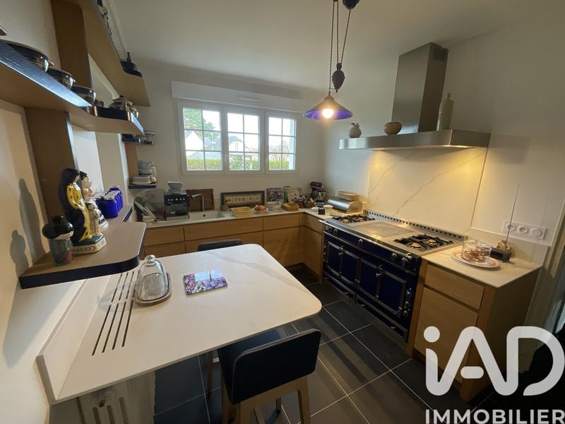 Maison - 182 m² - 7 pièces