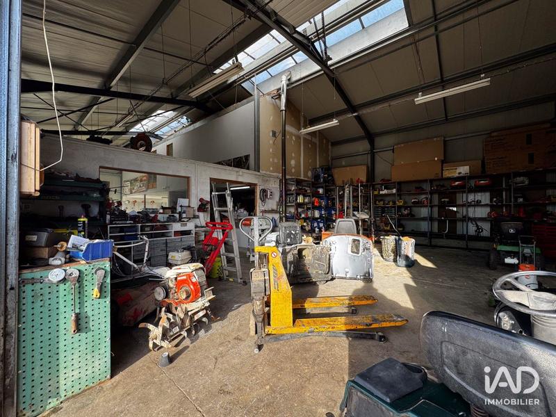 Local commercial - 310 m²