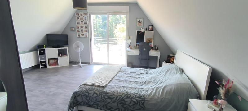 Maison contemporaine - 209 m² - 7 pièces