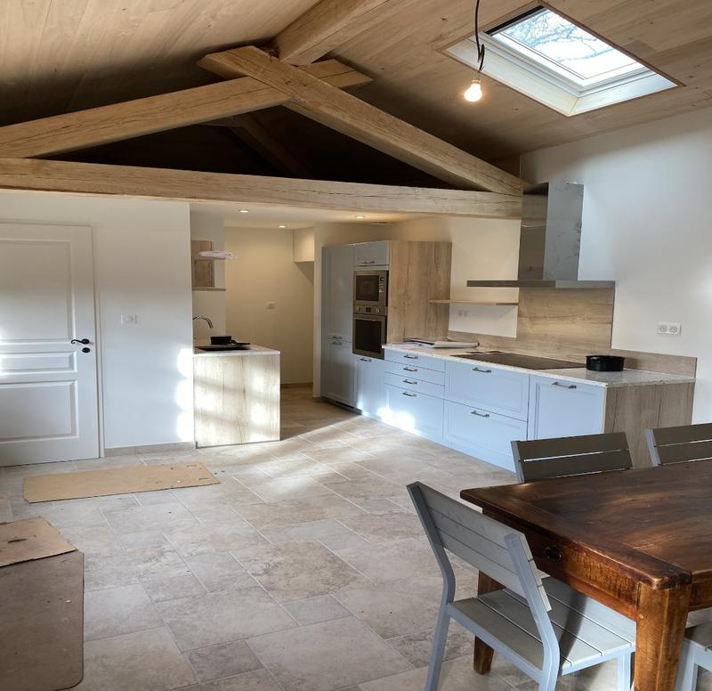 Propriété - 250 m² - 7 pièces