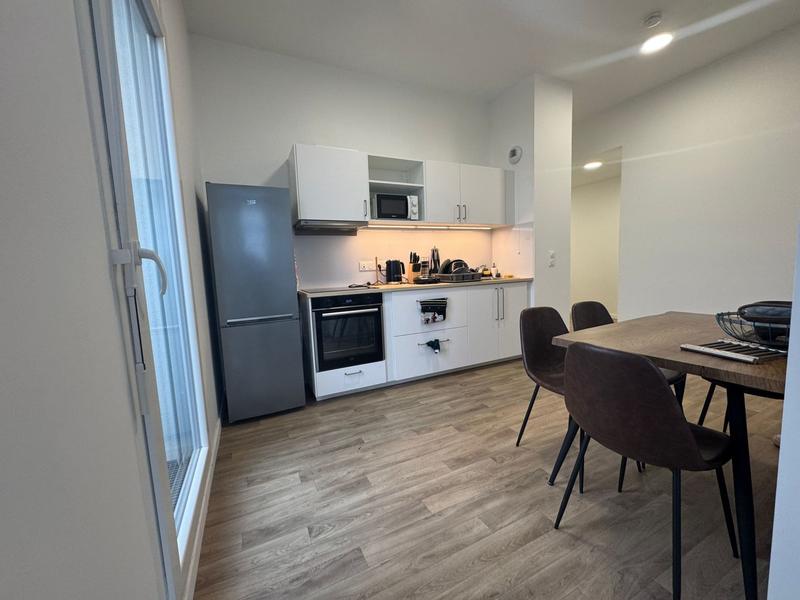 Appartement - 83 m² - 4 pièces