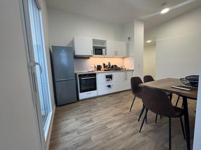 Appartement - 83 m² - 4 pièces