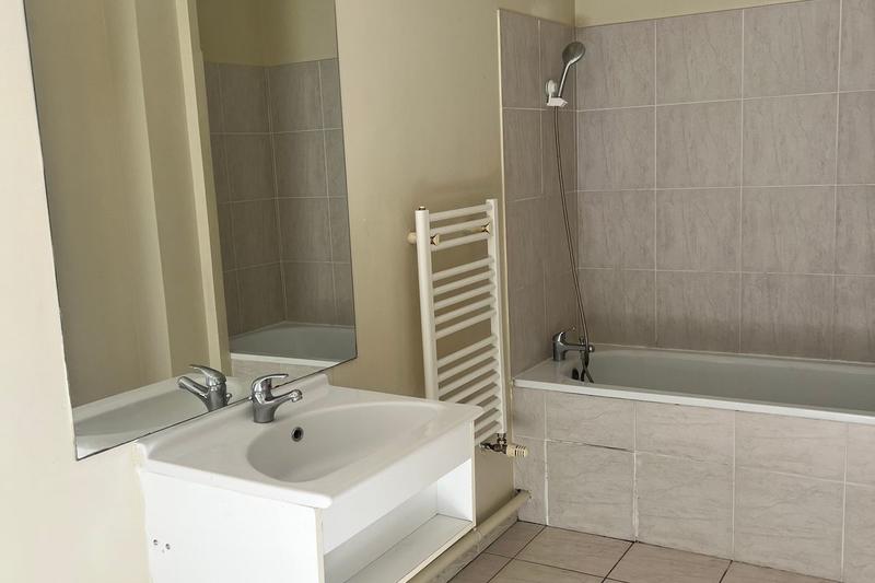 Maison - 86 m² - 4 pièces