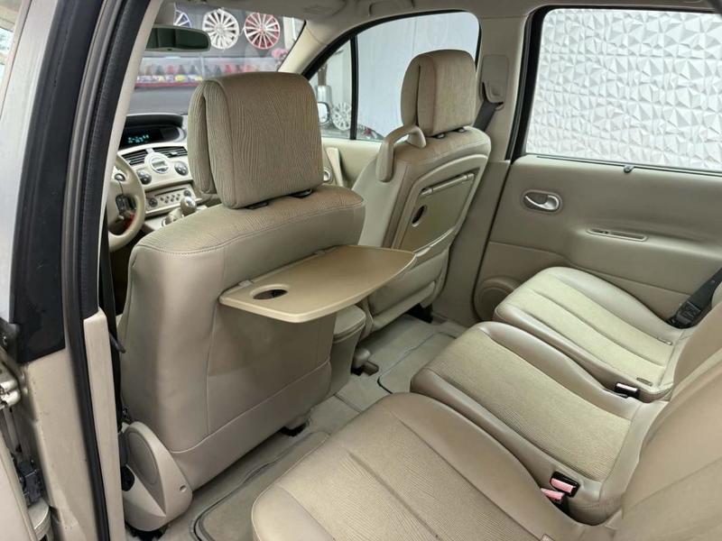 Renault Scénic II 1.9 DCi 130 Cv. 5 Places