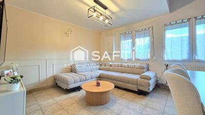 Maison - 74 m² - 4 pièces