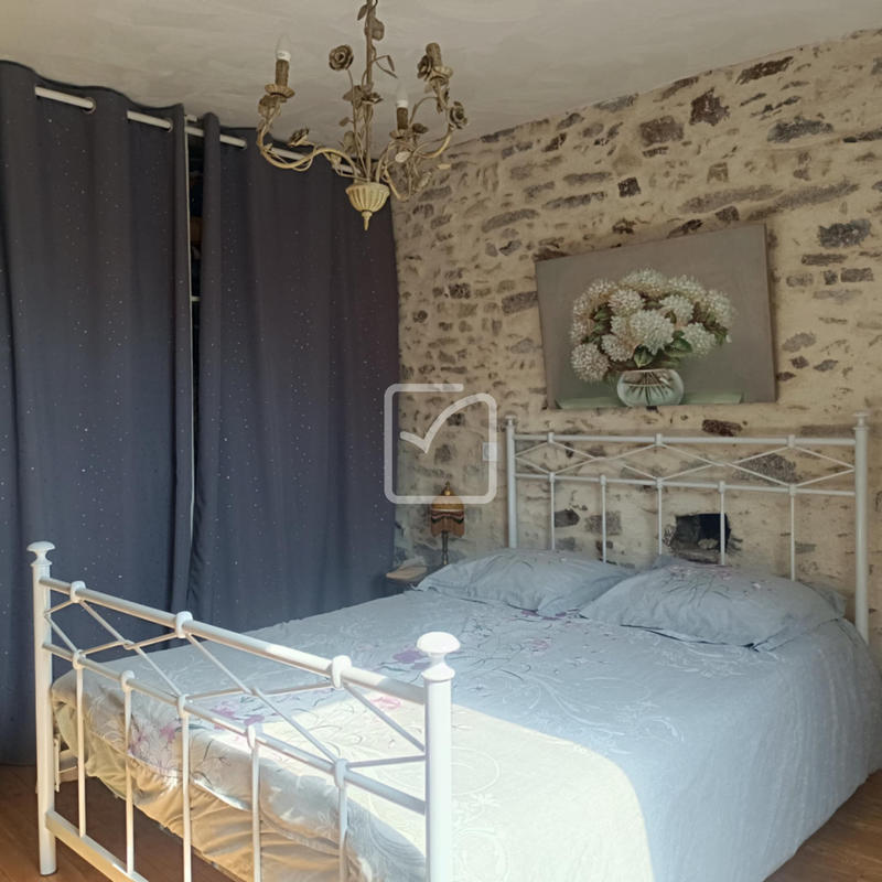 Propriété - 161 m² - 6 pièces