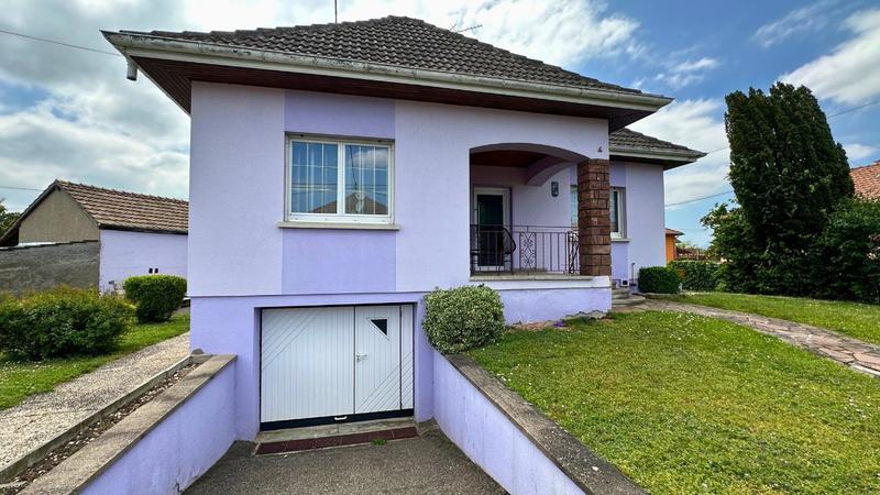 Maison traditionnelle - 166 m² - 7 pièces