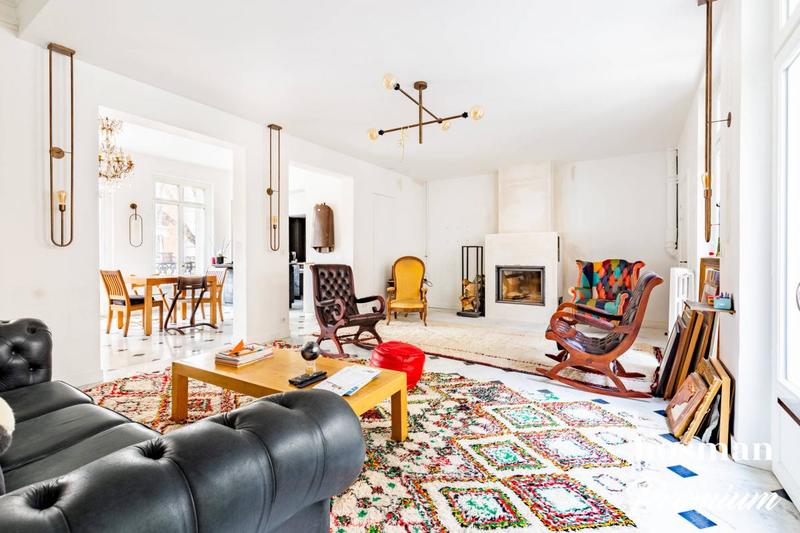 Appartement - 198 m² - 6 pièces