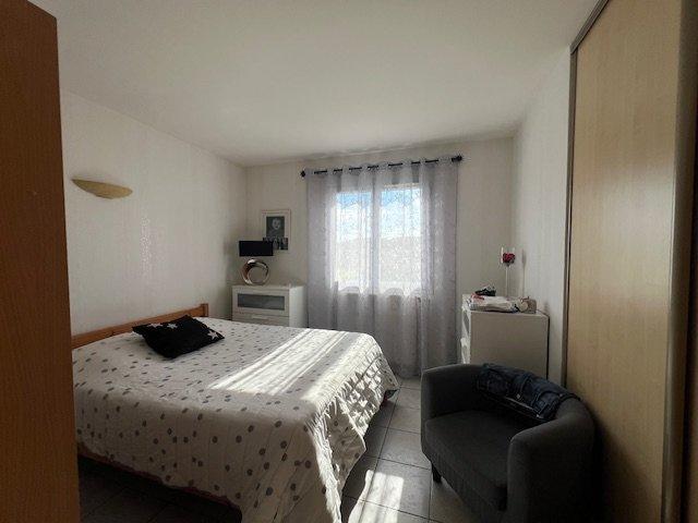 Maison - 92 m² - 5 pièces