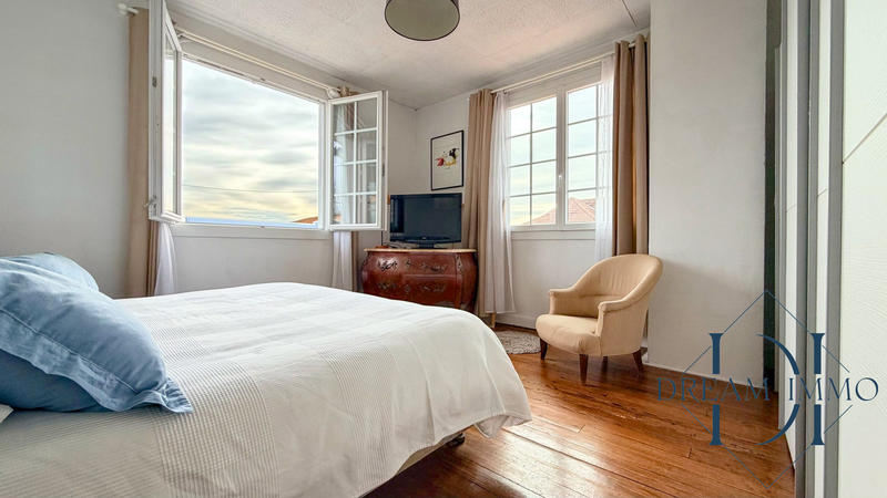 Maison - 179 m² - 4 pièces