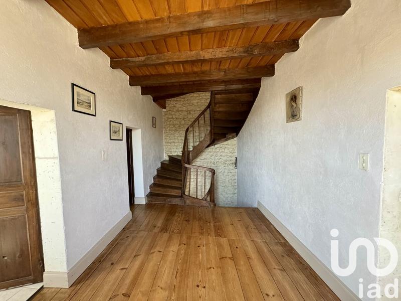 Maison - 240 m² - 7 pièces