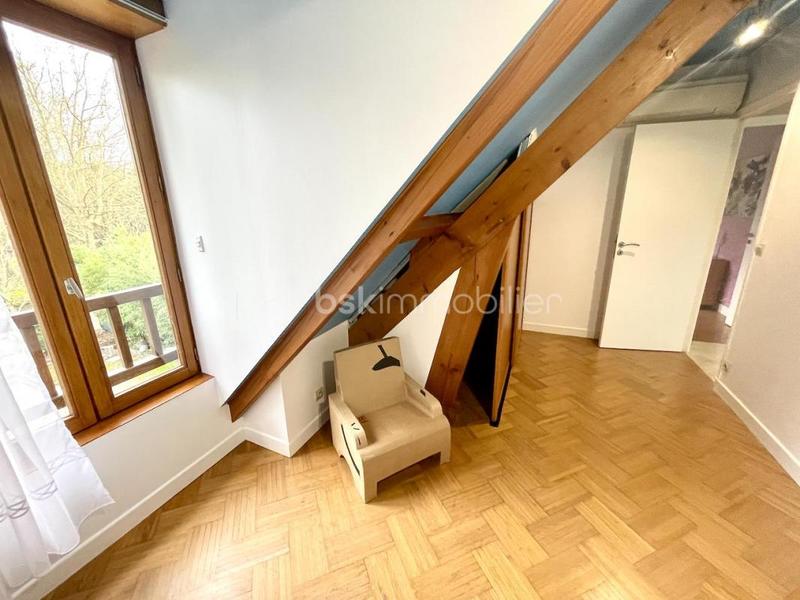 Pavillon - 120 m² - 6 pièces