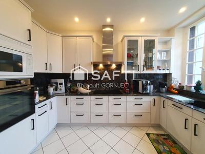 Maison de village - 130 m² - 7 pièces