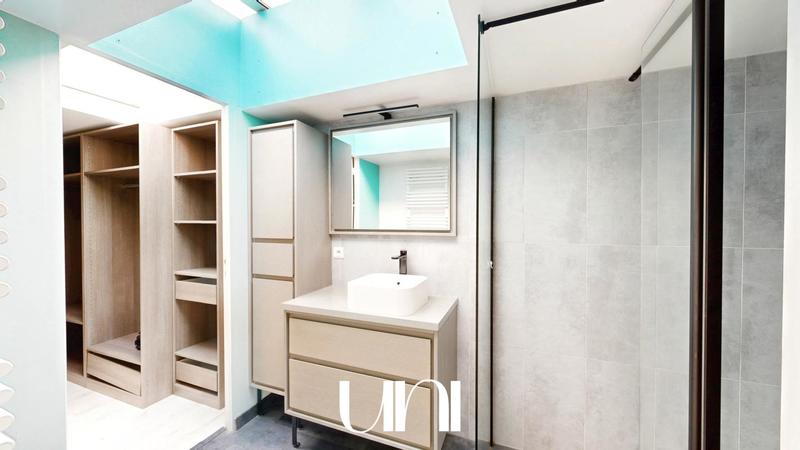 Duplex - 203 m² - 6 pièces