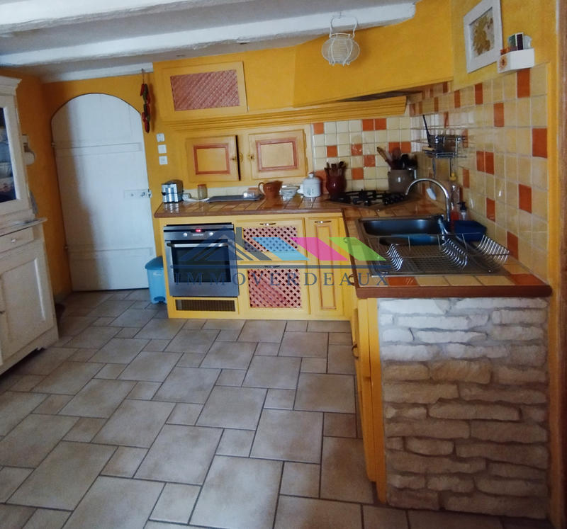 Maison - 215 m² - 10 pièces