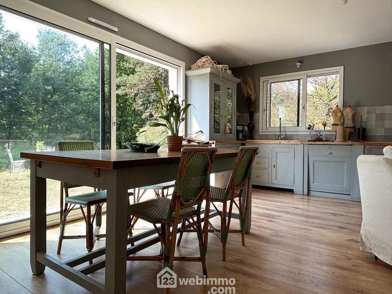 Maison - 88 m² - 4 pièces