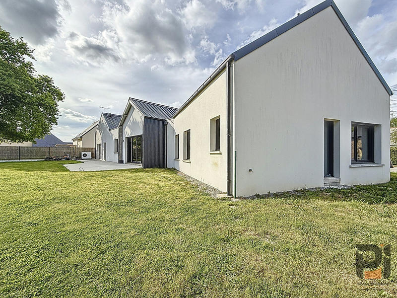 Maison - 145 m² - 5 pièces