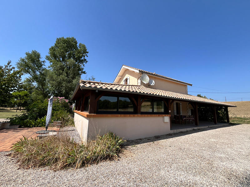 Maison - 107 m² - 3 pièces