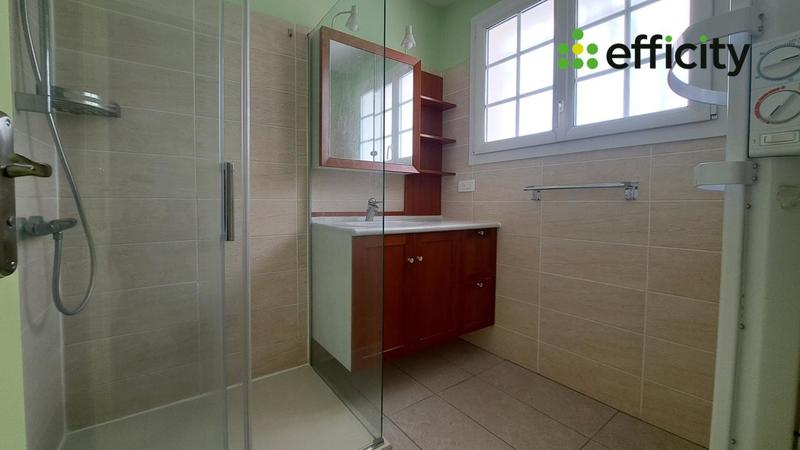 Maison - 123 m² - 4 pièces