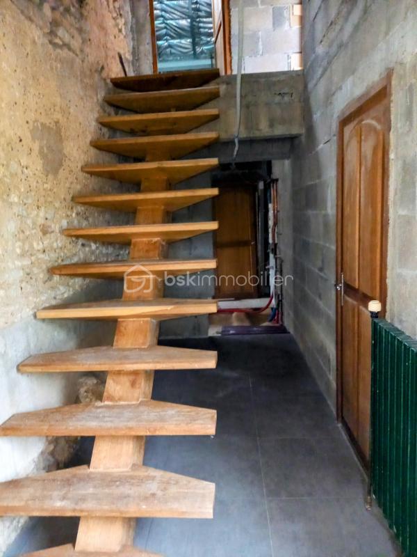 Maison de village - 274 m² - 8 pièces