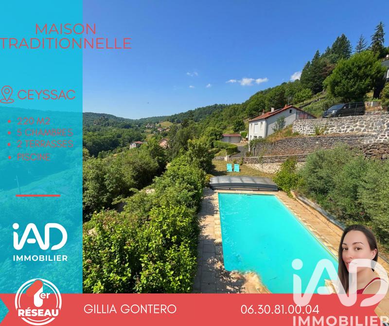 Maison - 220 m² - 7 pièces