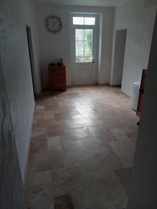 Maison - 305 m² - 9 pièces