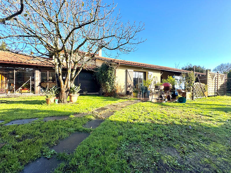 Maison - 190 m² - 9 pièces