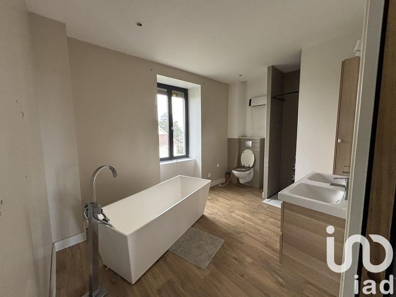 Maison - 190 m² - 7 pièces