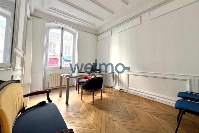 Bureau - 65 m² - 3 pièces