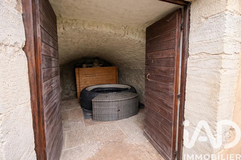 Maison - 200 m² - 6 pièces