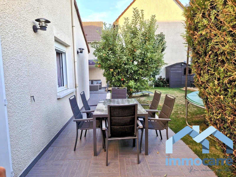 Maison - 100 m² - 5 pièces