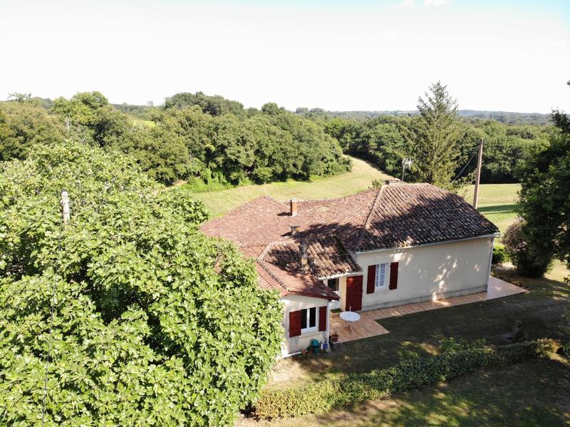 Maison - 92 m² - 5 pièces