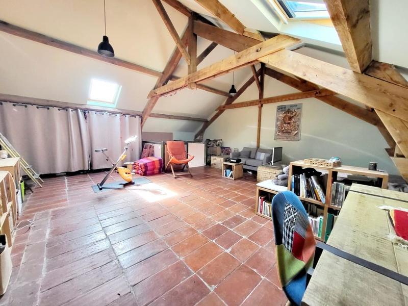 Appartement - 106 m² - 4 pièces