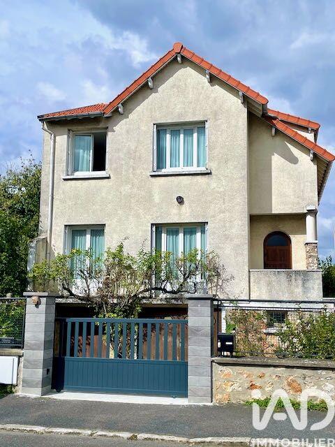 Maison - 176 m² - 7 pièces