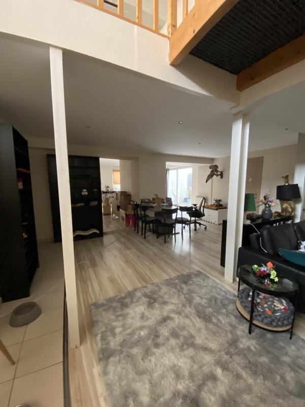 Appartement - 112 m² - 3 pièces