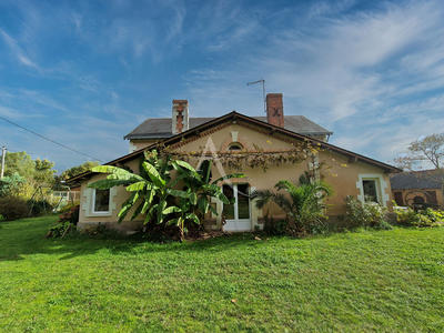 Maison - 176 m² - 7 pièces