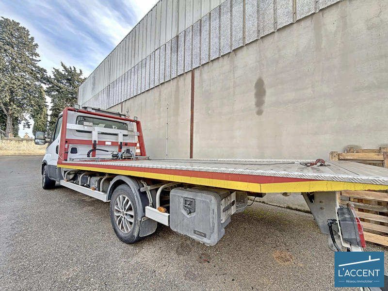 Fonds de commerce - 604 m²