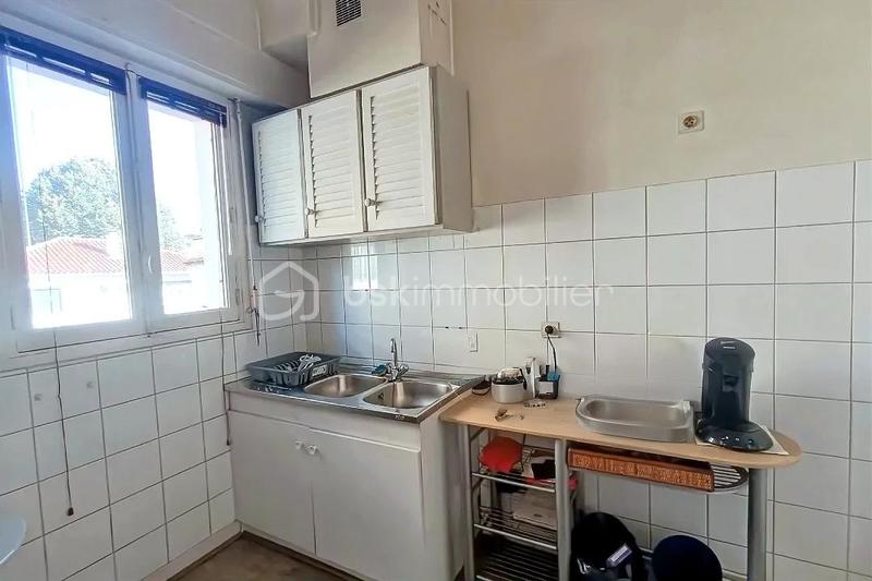 Maison - 230 m² - 8 pièces