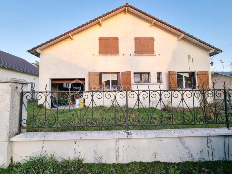 Maison traditionnelle - 114 m² - 4 pièces