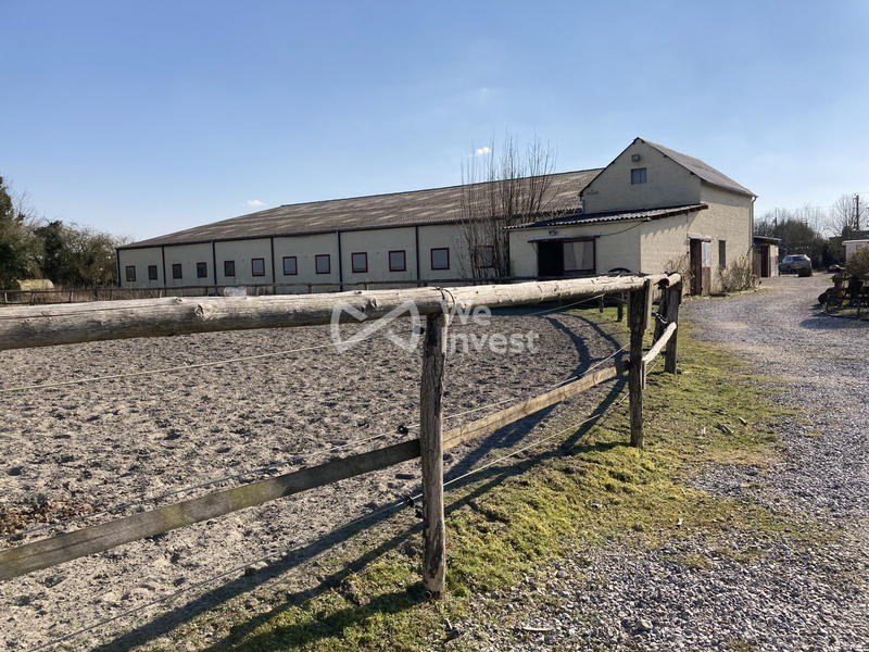 Local d'activités - 1 200 m² - 1 pièce